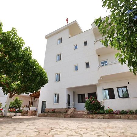 Guest House Gerard Εξαμίλιο Εξωτερικό φωτογραφία