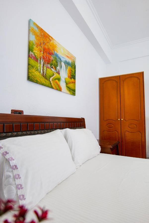 Guest House Gerard Εξαμίλιο Εξωτερικό φωτογραφία