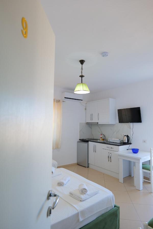 Guest House Gerard Εξαμίλιο Εξωτερικό φωτογραφία