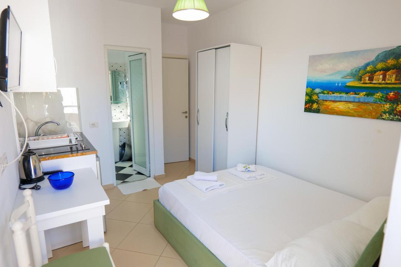 Guest House Gerard Εξαμίλιο Εξωτερικό φωτογραφία