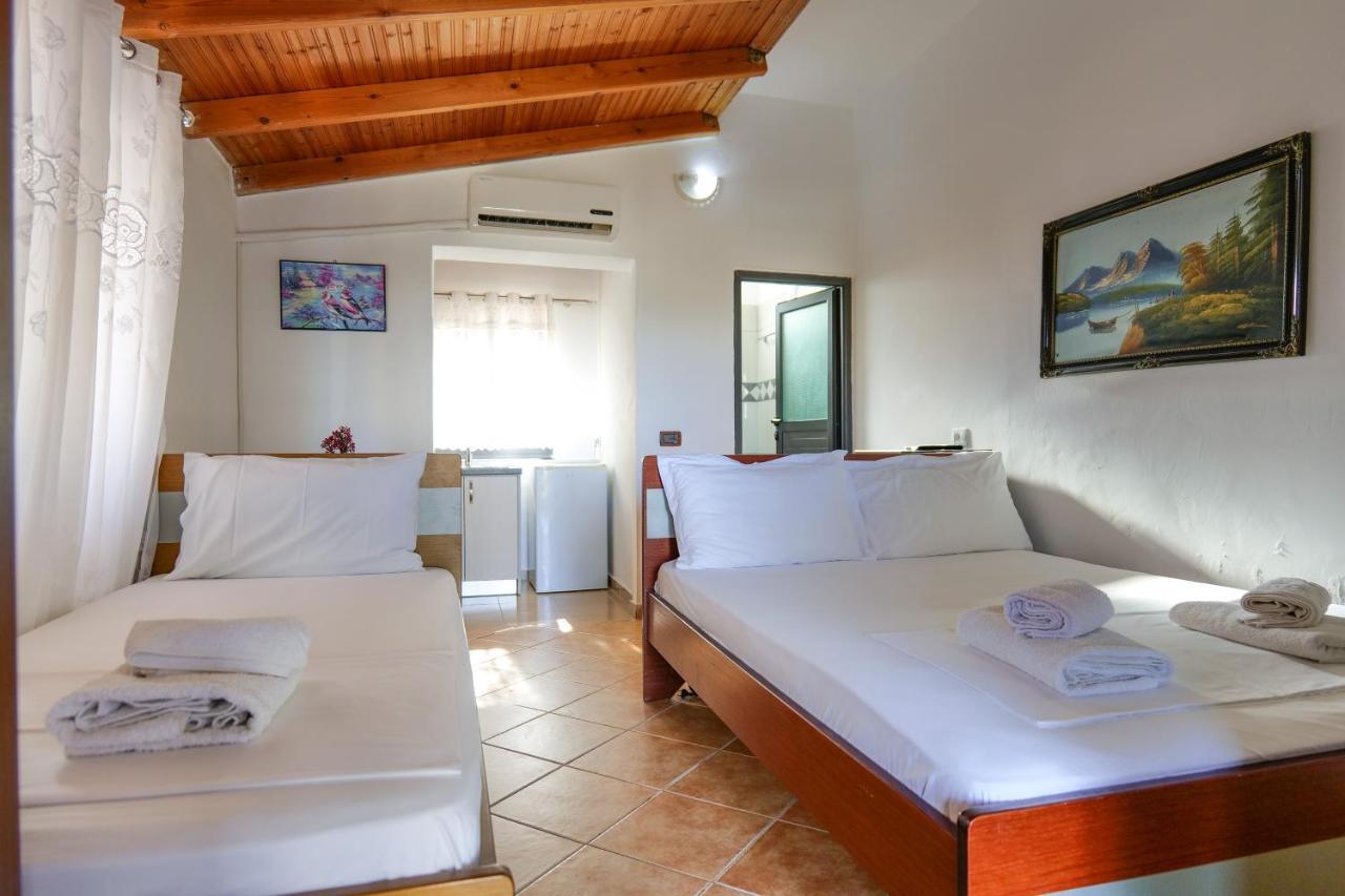 Guest House Gerard Εξαμίλιο Εξωτερικό φωτογραφία
