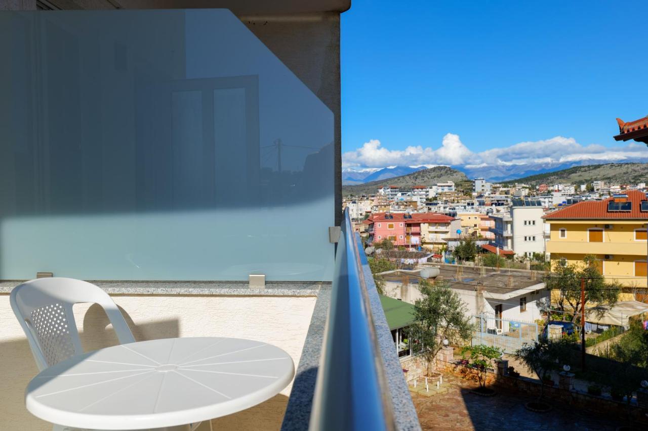 Guest House Gerard Εξαμίλιο Εξωτερικό φωτογραφία